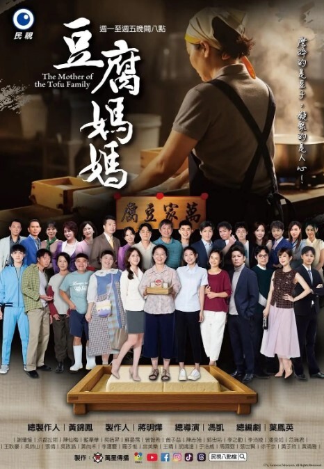 3个小姐姐疯狂的玩sm性爱游戏拿着不一样的大阳具肉棒深入抽插 - 夕夕Vlog
